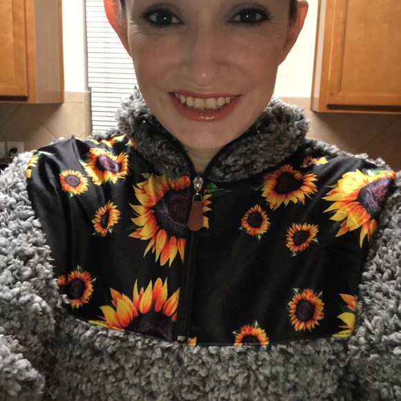 sunflower sherpa pullover